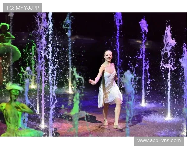 在新濠水舞间观看水舞表演的最佳时间和观赏技巧，提升你的观演体验