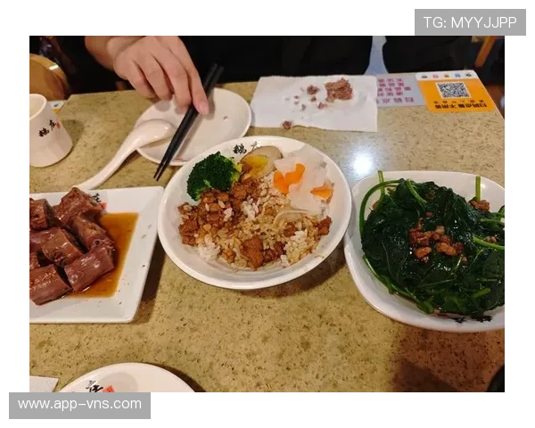 澳门永利轩丰富多样的菜单选择满足不同客人的美食需求与口味偏好